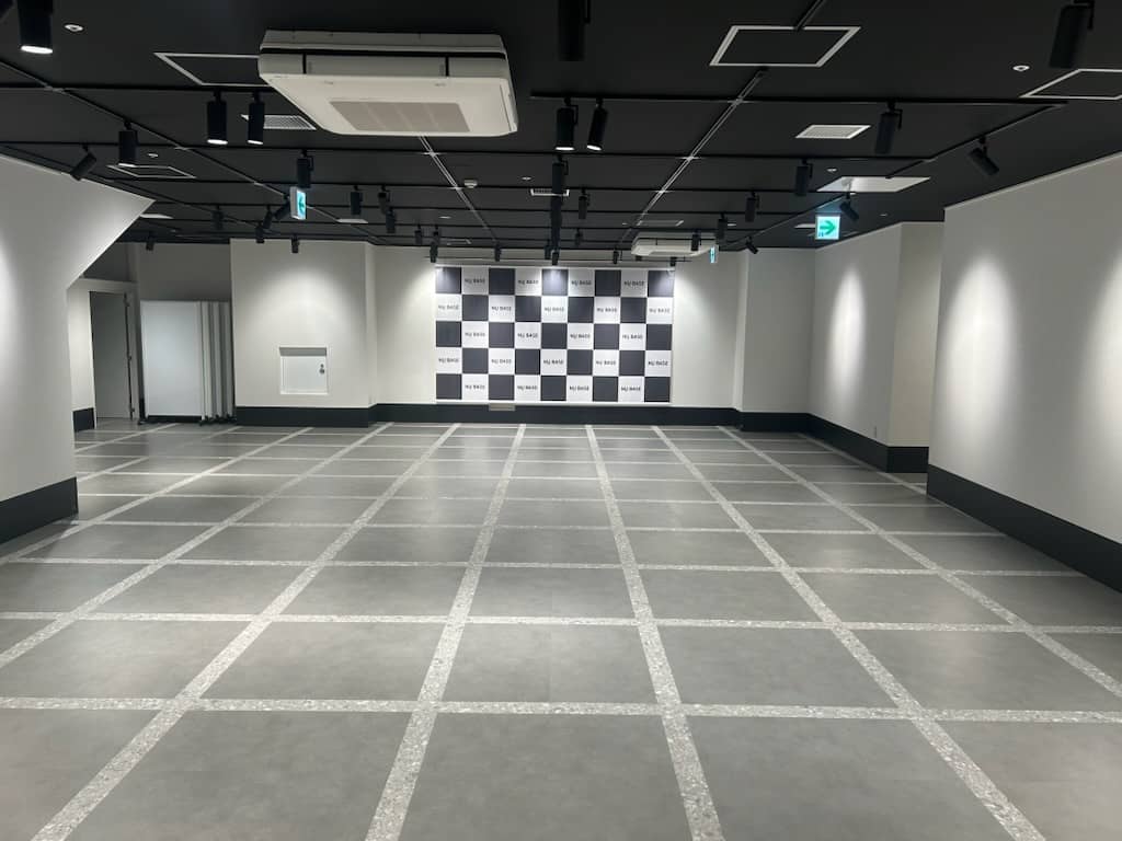 NU BASE